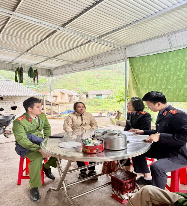 Viện KSND khu vực 5 - Hà Tĩnh trực tiếp xác minh điều kiện thi hành án