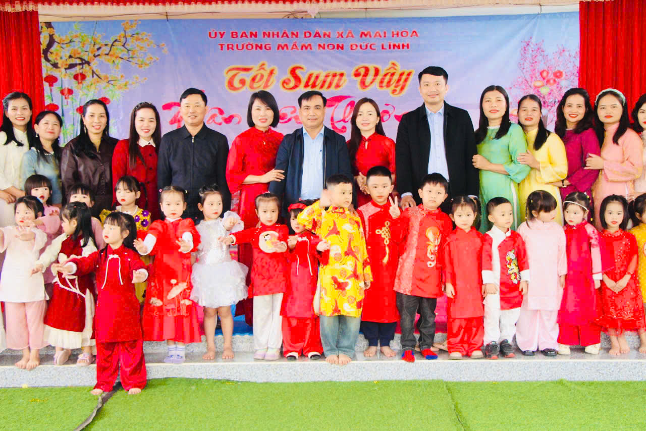 Trường mầm non Đức Lĩnh tổ chức chương trình “Tết Sum Vầy – Xuân Yêu Thương”.