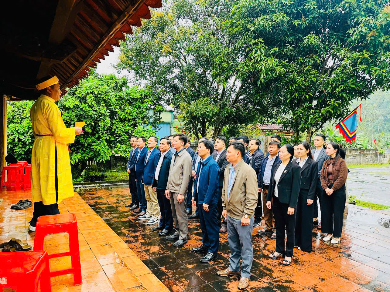 xã Mai Hoa tổ chức lễ thắp hương ngày giỗ tại di tích lịch sử cấp tỉnh “Đền Thánh Võ”  