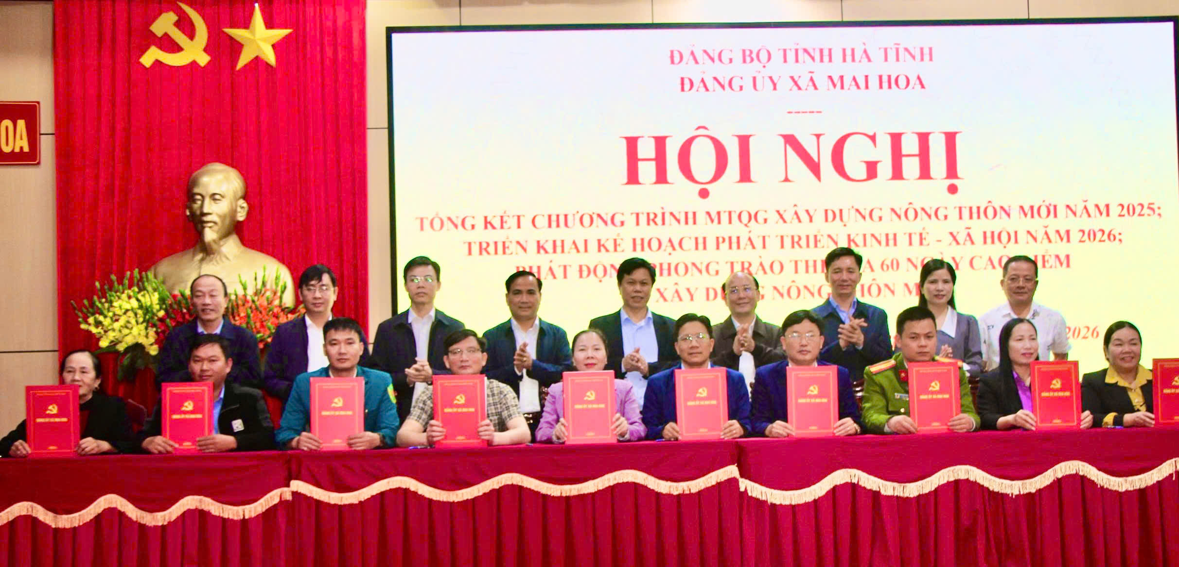 Đảng ủy xã Mai Hoa tổng kết xây dựng Nông thôn, phát động thi đua chào mừng Đại hội Đảng toàn quốc lần thứ XIV