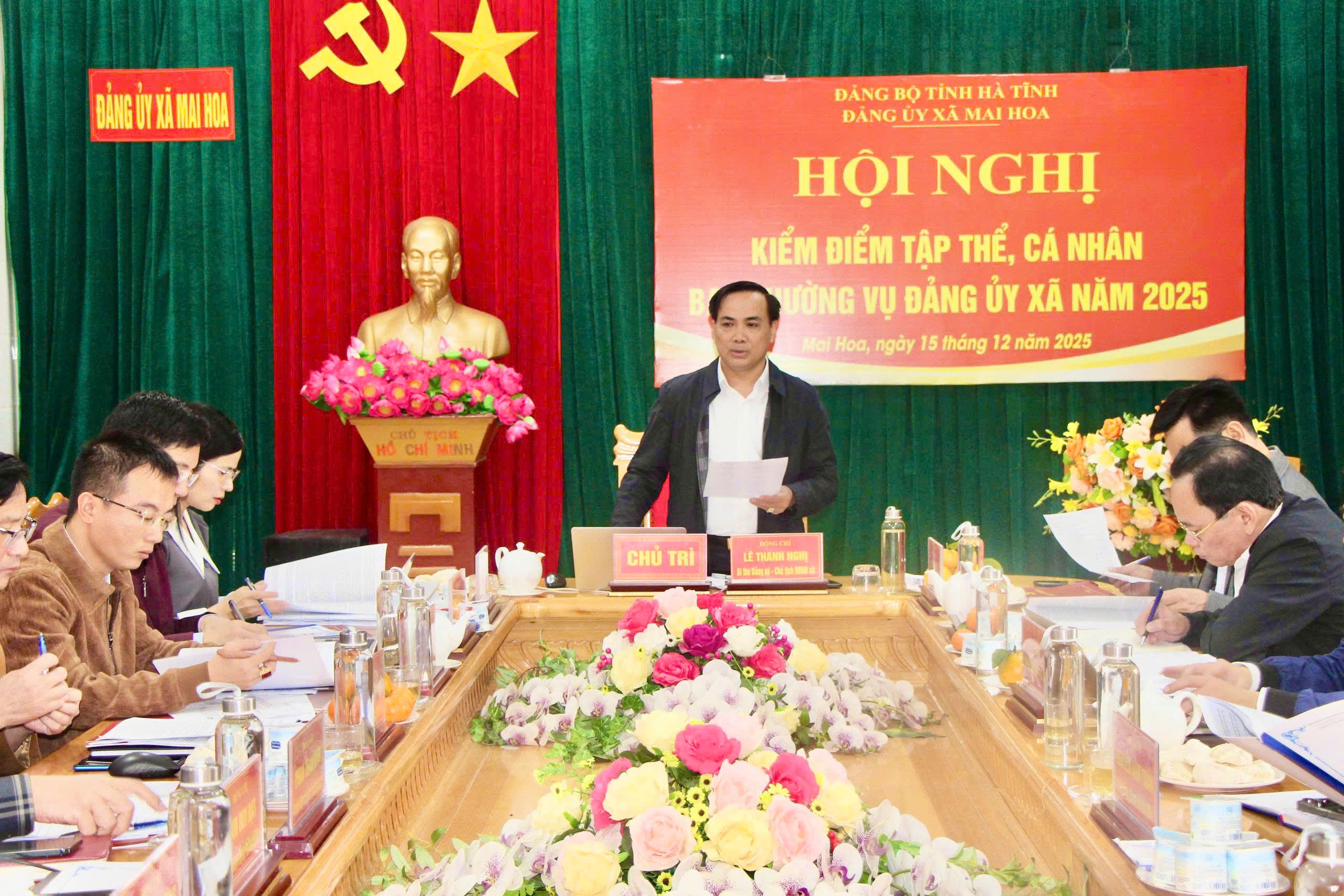 Ban Thường vụ Đảng ủy xã Mai Hoa tổ chức Hội nghị kiểm điểm tập thể và cá nhân Ban Thường vụ Đảng ủy năm 2025.