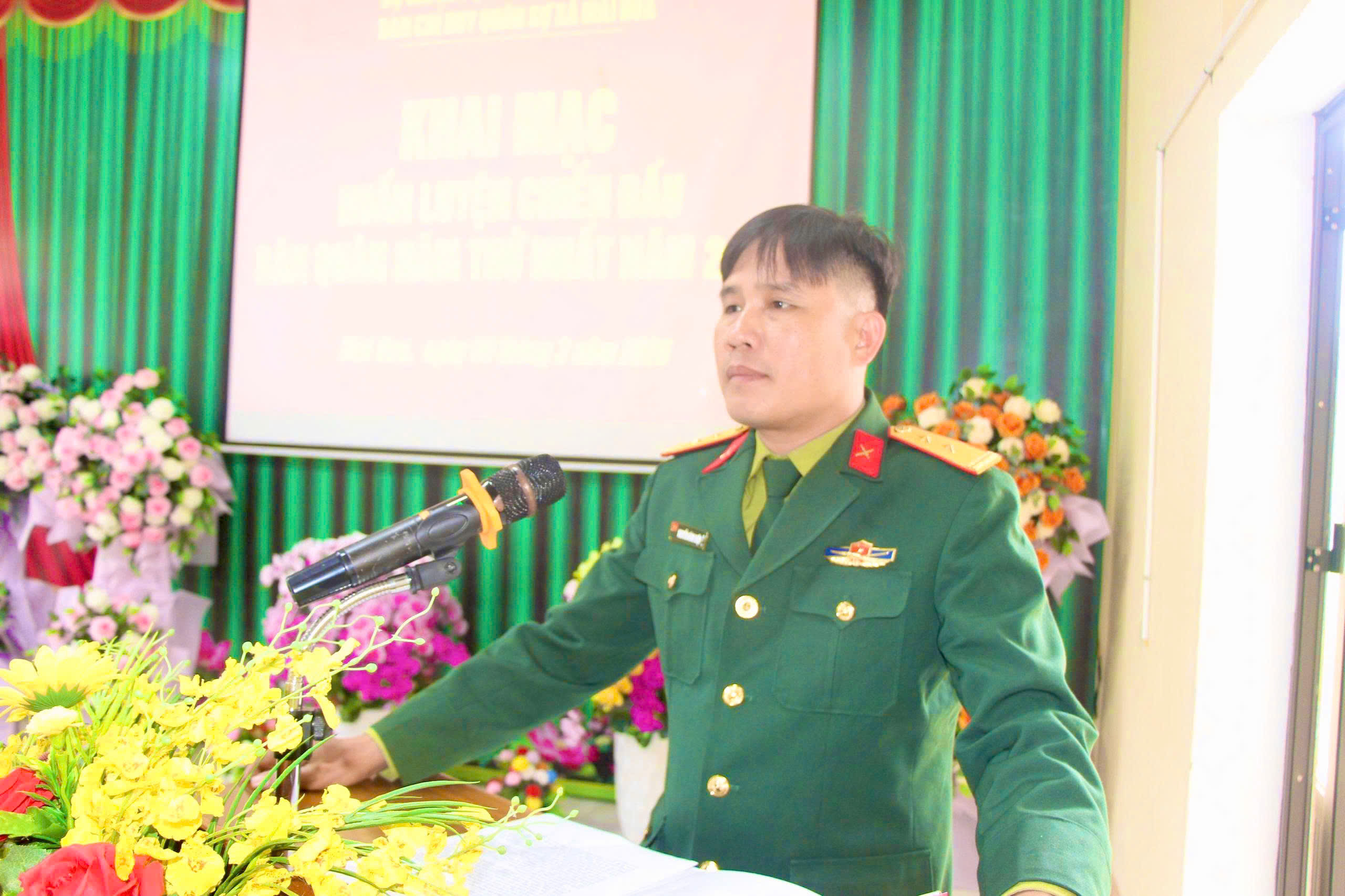 Xã Mai Hoa : 41 DQTV tham gia huấn luyện chiến đấu năm thứ nhất