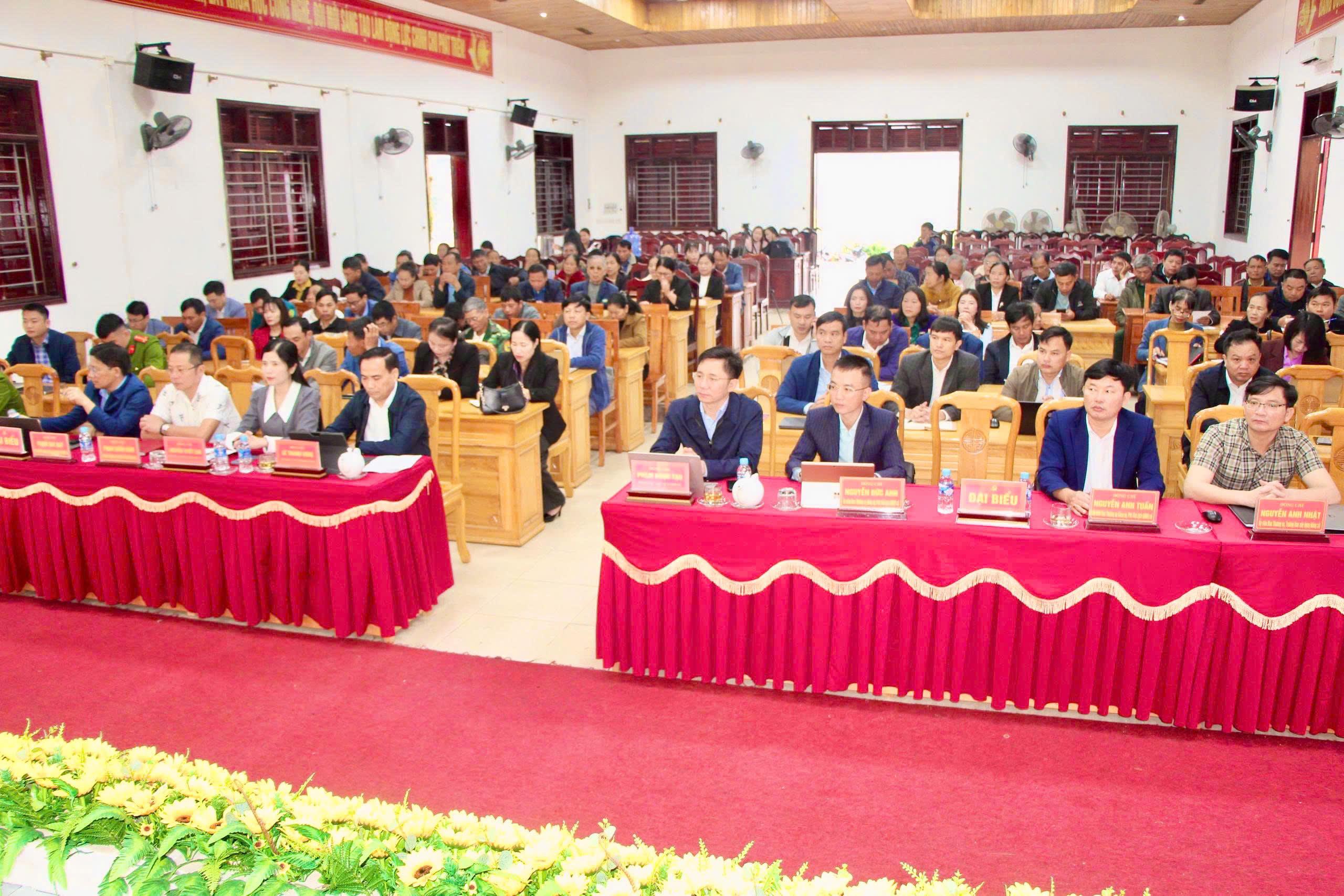 Đảng ủy xã Mai Hoa quán triệt, triển khai các Chỉ thị, Kết luận của Trung ương và tỉnh