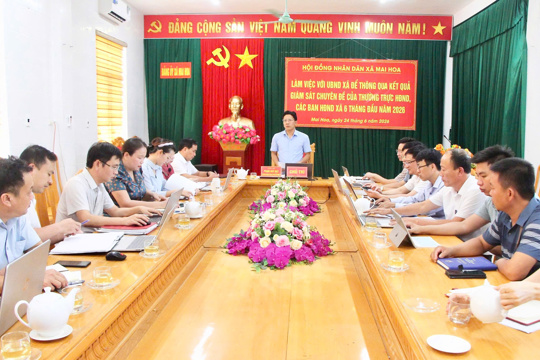  HĐND xã Mai Hoa làm việc với UBND xã để thông qua kết quả giám sát 