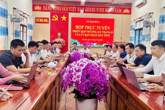 Xã Mai Hoa tham dự trực tuyến phiên họp thường kỳ tháng 8 của UBND tỉnh