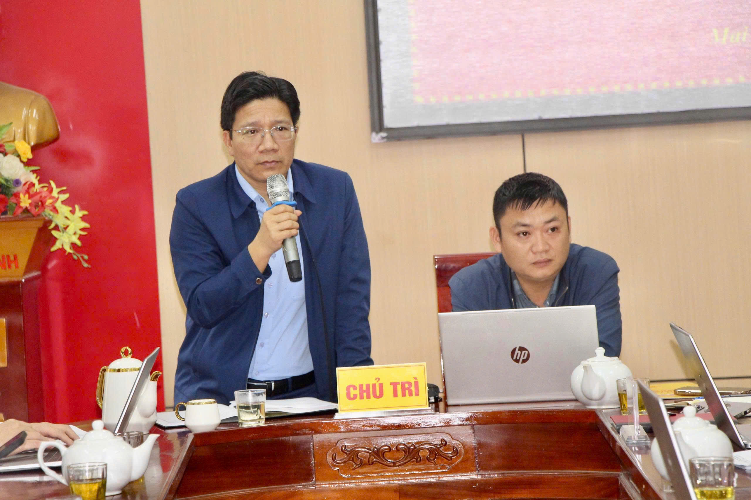 ĐẠI BIỂU HĐND XÃ MAI HOA TIẾP XÚC CỬ TRI XÃ ĐỨC GIANG CŨ 